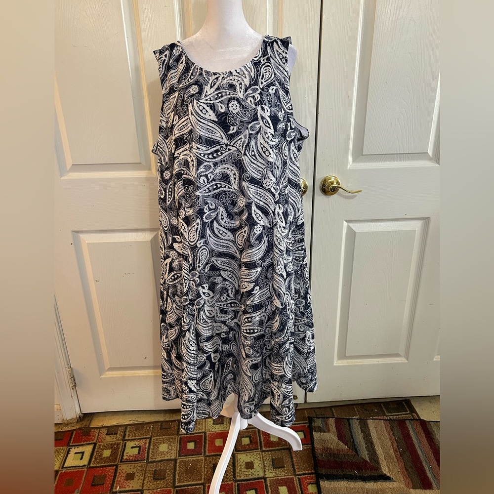 Perceptions Woman blue & white sleeveless dress, 2X